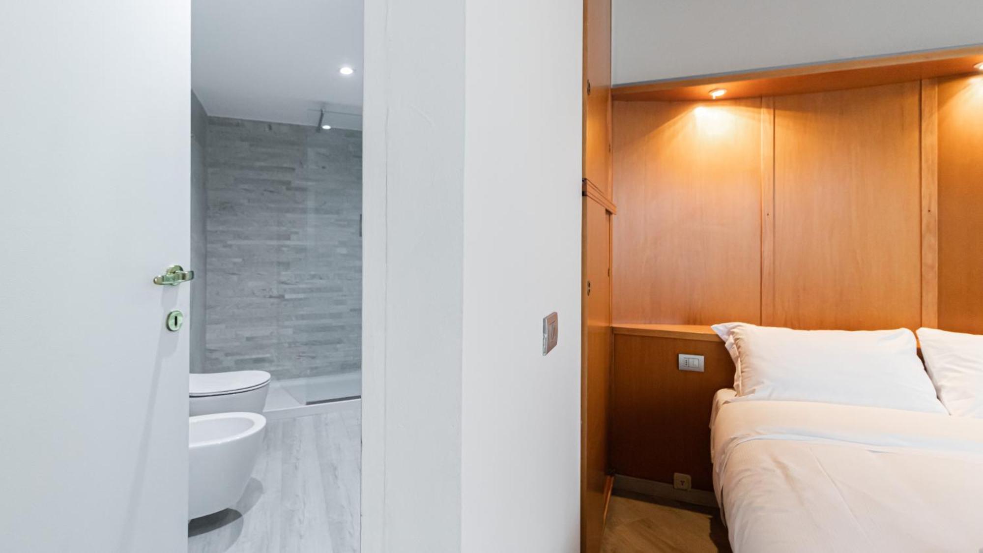 Italianway-Gian Galeazzo Apartment Milano Ngoại thất bức ảnh