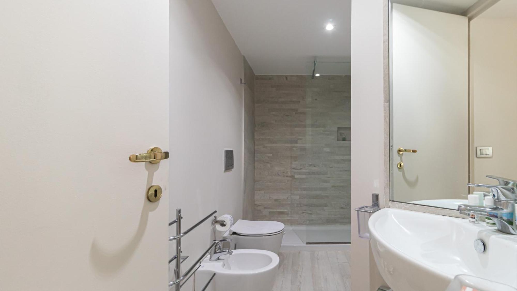 Italianway-Gian Galeazzo Apartment Milano Ngoại thất bức ảnh